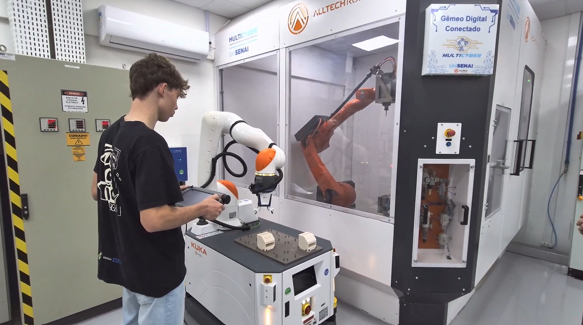 Automação, Mecatrônica e mais: graduações para fazer carreira na Indústria 4.0